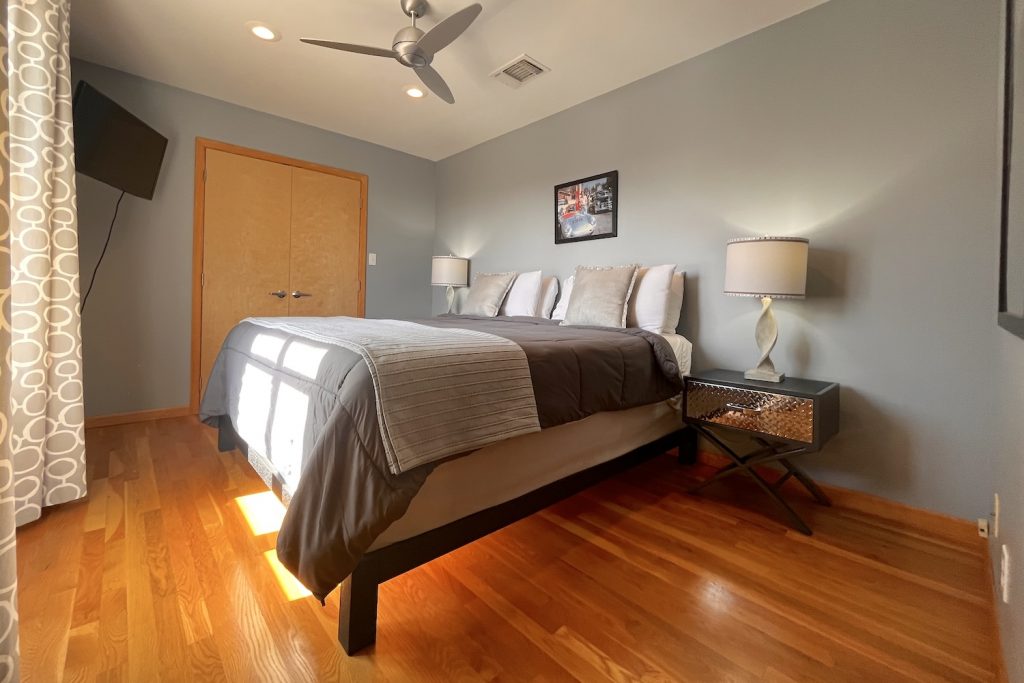 Stardust Retro Retreat - A Mid-Century Modern vacation rental in Coleman, Texas - 3 bedrooms on 2 acres