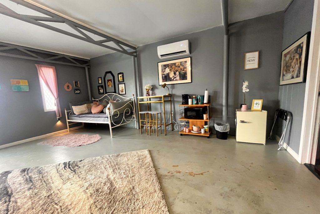 The Studio at Stardust Retro Retreat - A Mid-Century Modern vacation rental in Coleman, Texas - 3 bedrooms on 2 acres
